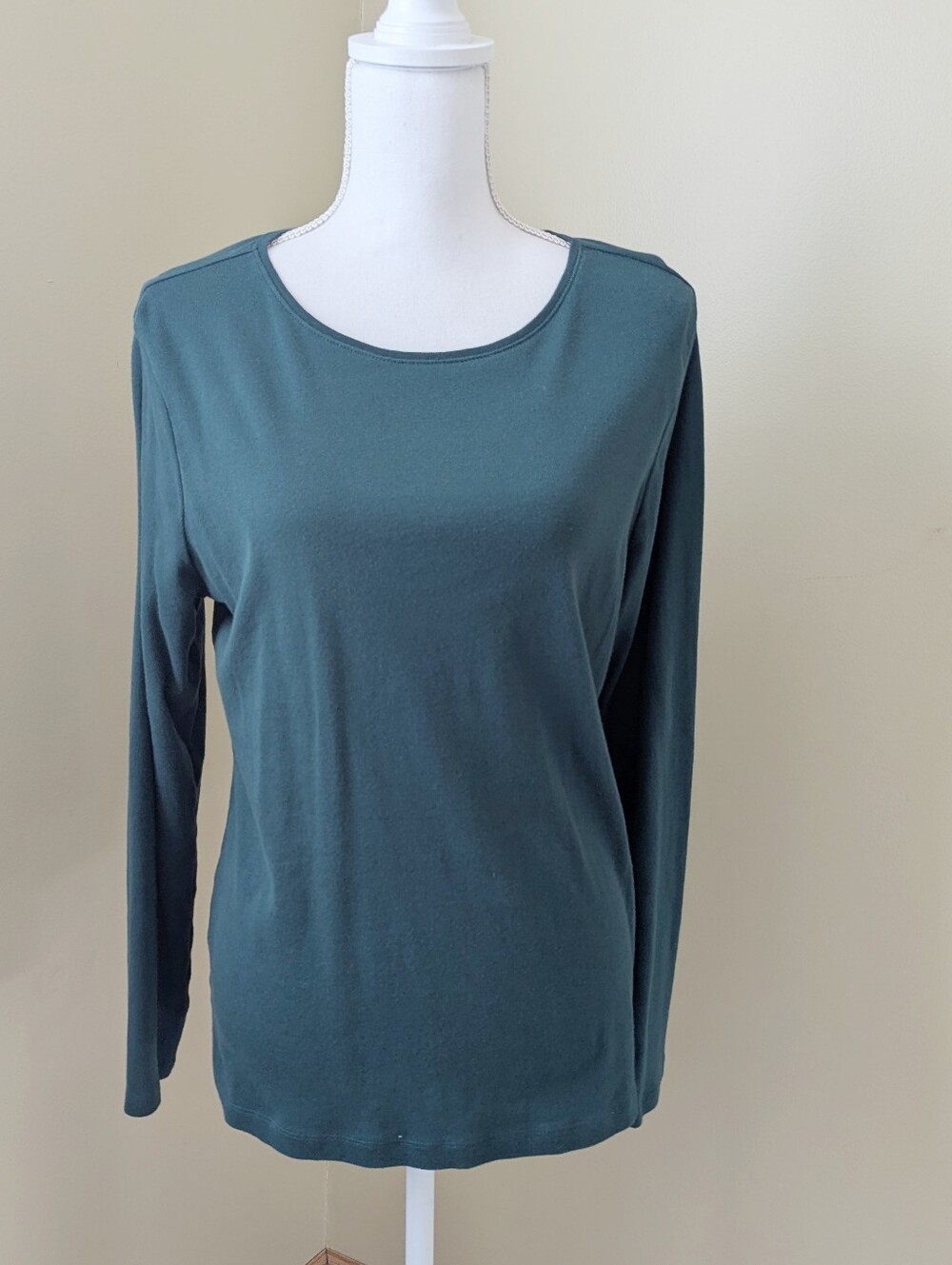 Croft & Barrow Green Long Sleeve Crewneck Top